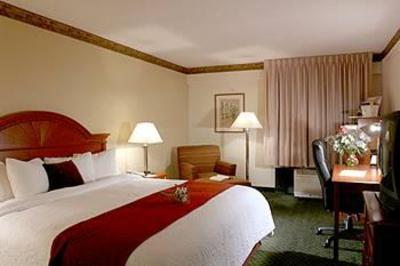 фото отеля Best Western Airport Inn Fort Myers