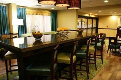 фото отеля Hampton Inn Edenton