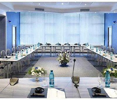 фото отеля Continental Forum Oradea