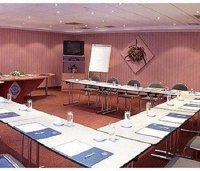 фото отеля Continental Forum Oradea