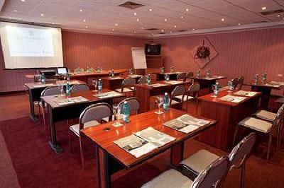 фото отеля Continental Forum Oradea