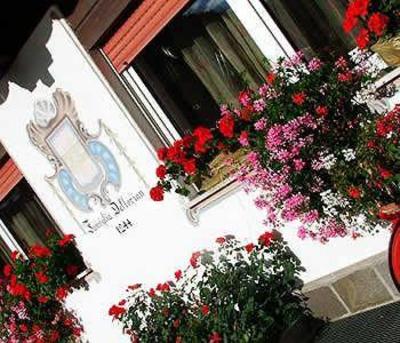 фото отеля Hotel Azola