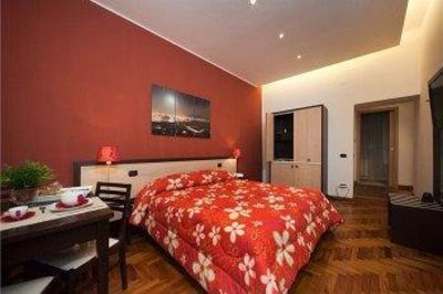 фото отеля Bed & Breakfast Chiaia 32