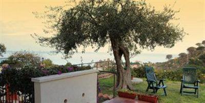 фото отеля Residence Santa Barbara Cefalu