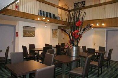 фото отеля Hotel Akena Rillieux La Pape