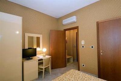 фото отеля Hotel Cairo