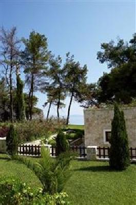 фото отеля Aegean Melathron Hotel