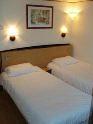 фото отеля Campanile Hotel Mayenne