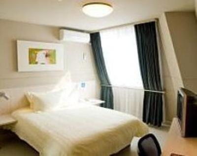 фото отеля Jin Jiang Inns Wuhan Jianghan