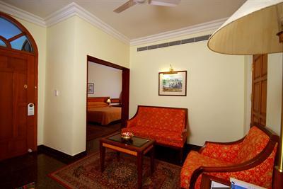 фото отеля Lake Palace Resort Alleppey
