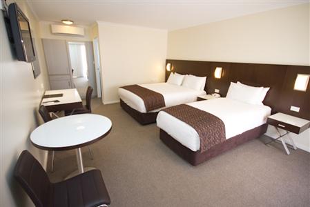 фото отеля Country Comfort Wagga Wagga