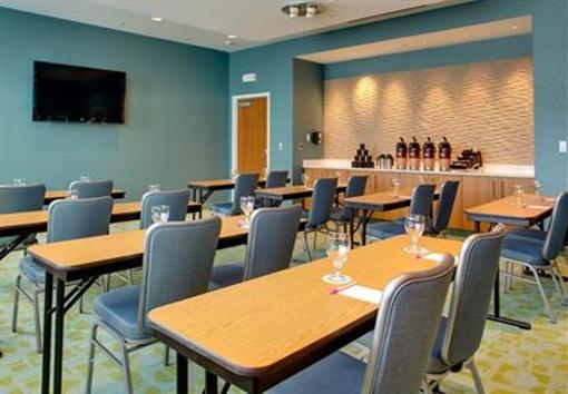 фото отеля SpringHill Suites Pittsburgh Bakery Square