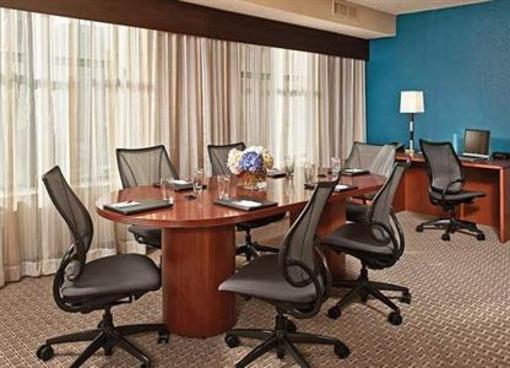 фото отеля Residence Inn by Marriott Baltimore Downtown/Inner Harbor