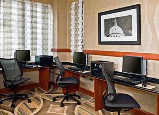 фото отеля Residence Inn by Marriott Baltimore Downtown/Inner Harbor
