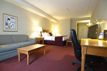 фото отеля BEST WESTERN Inn On The Bay
