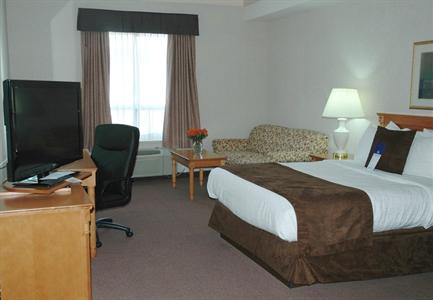 фото отеля BEST WESTERN Inn On The Bay
