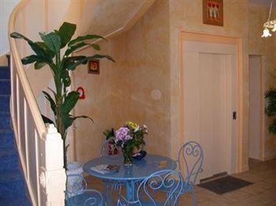 фото отеля Cleotel Hotel La Bourboule