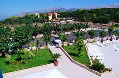 фото отеля Limanaki Hotel