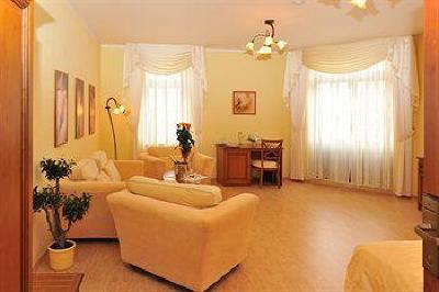 фото отеля Hotel Podhrad Hluboka nad Vltavou