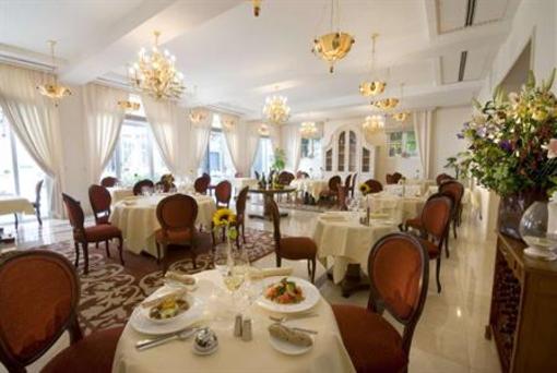 фото отеля Kempinski Hotel Dukes' Palace