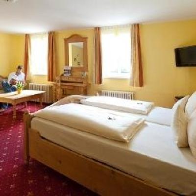 фото отеля Akzent Hotel Goldner Stern Muggendorf