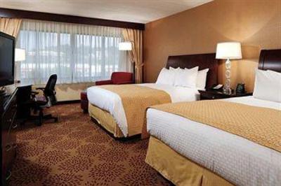 фото отеля Doubletree Pittsburgh/Monroeville Convention Center