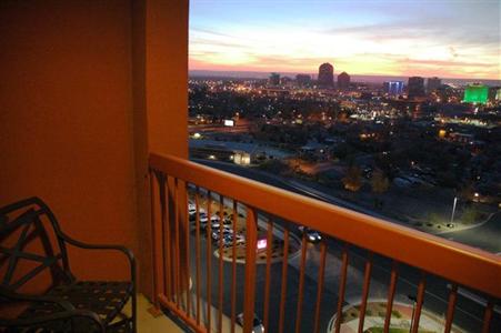 фото отеля Embassy Suites Hotel Albuquerque