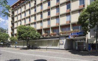 фото отеля Hotel Alpi Bolzano