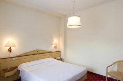 фото отеля Hotel Alpi Bolzano