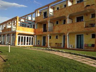 фото отеля Abbaidda Hotel Valledoria