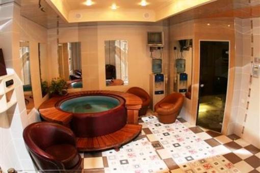 фото отеля Medvezhiy Ugol Hotel Surgut