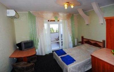 фото отеля Yuzhniy Bereg Guest House