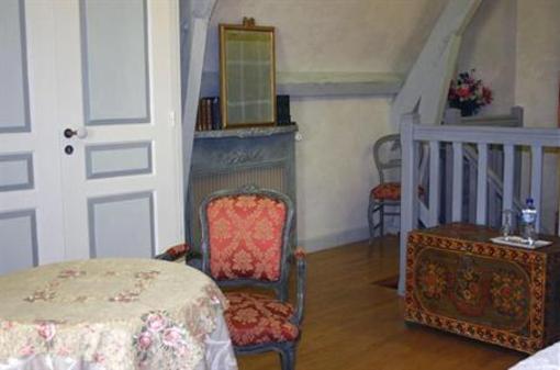 фото отеля Les Hautes Claires - Chambres d'hotes et Centre d'Art Contemporain