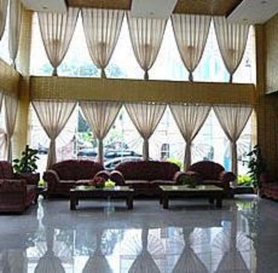 фото отеля Huayu Holiday Hotel