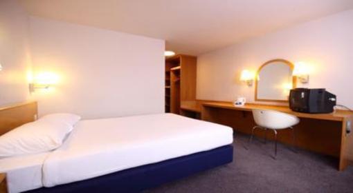 фото отеля Travelodge Hotel Toddington