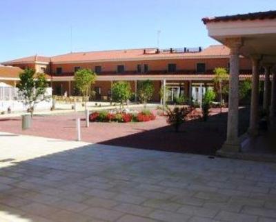 фото отеля Hotel Spa Aguas De Serrejon