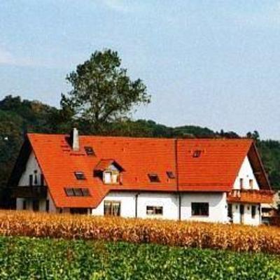 фото отеля Pension Grünes Herz Tonndorf