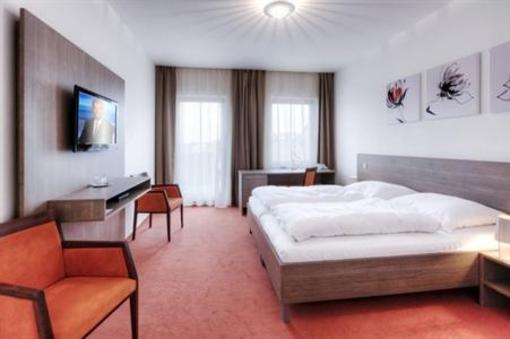 фото отеля Hotel Lev
