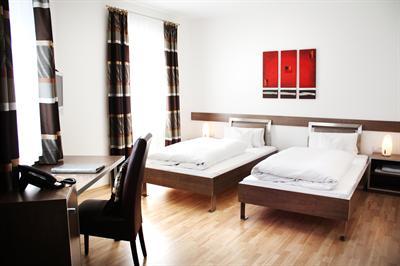 фото отеля Aparthotel Othello