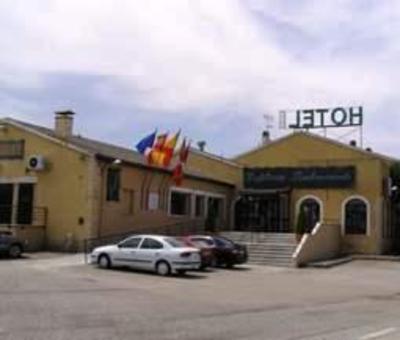 фото отеля Hotel Avis Alcolea