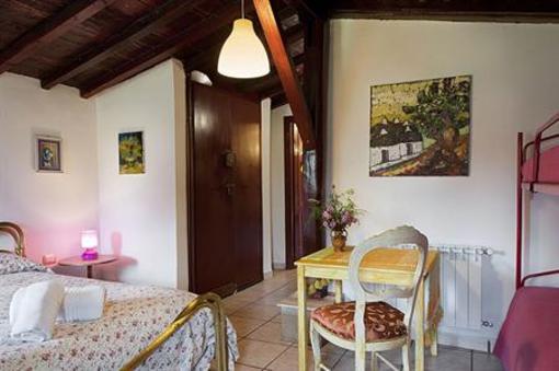 фото отеля Valmontone B&B