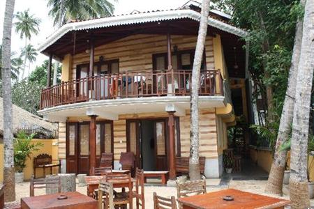 фото отеля Thaproban Beach House