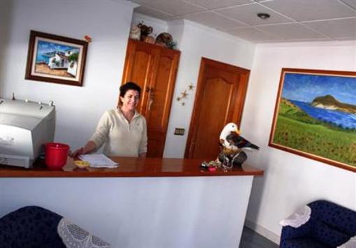 фото отеля Hostal Brisamar
