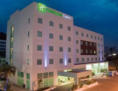 фото отеля Holiday Inn Express Guadalajara Sur Tlaquepaque