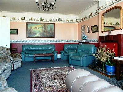 фото отеля Beachbrow Hotel