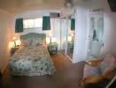 фото отеля Coolum Dreams Bed & Breakfast