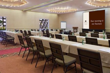 фото отеля Doubletree by Hilton Philadelphia Center City