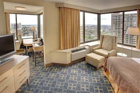 фото отеля Doubletree by Hilton Philadelphia Center City