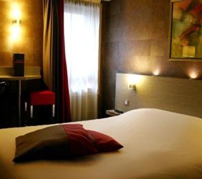 фото отеля Comfort Hotel Maubeuge