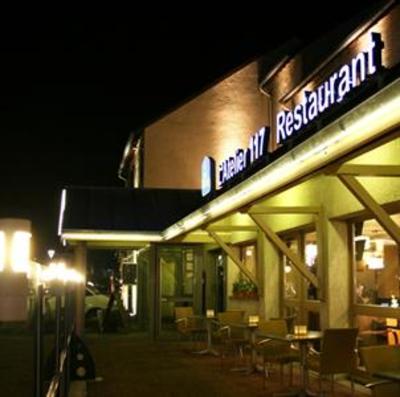 фото отеля Comfort Hotel Maubeuge